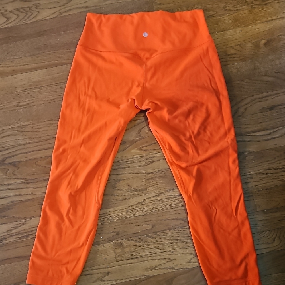 EUC Lululemon Orange High-Waisted Leggings